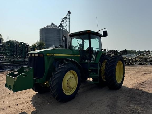 Image of John Deere 8400 Primary image