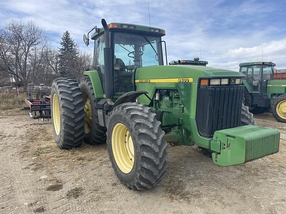 Image of John Deere 8400 equipment image 2