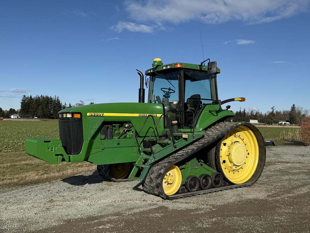 Image of John Deere 8400T Primary image