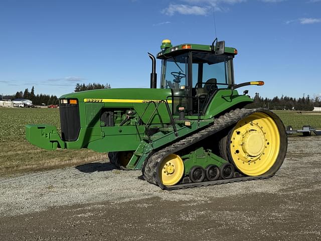 Image of John Deere 8400T equipment image 1