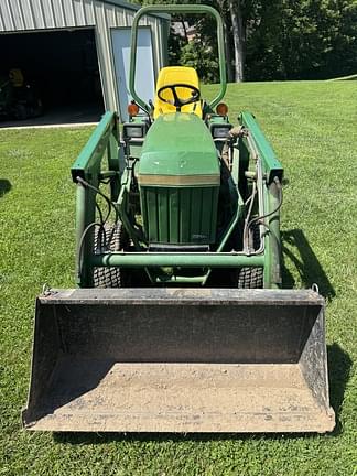Image of John Deere 855 equipment image 1
