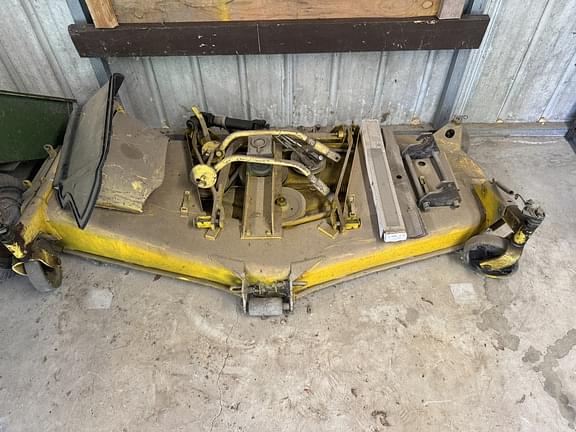 Image of John Deere 855 equipment image 2