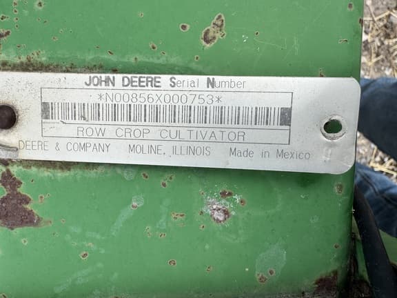 Image of John Deere 856 equipment image 3