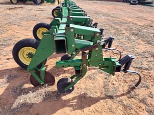 Main image John Deere 856 6