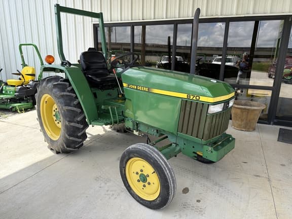 Image of John Deere 870 Primary image