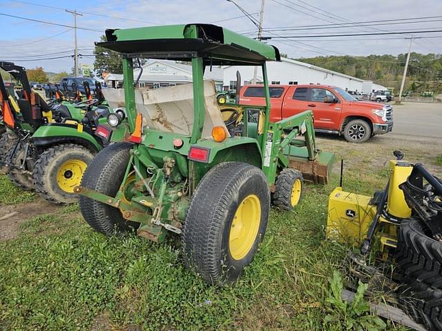 Image of John Deere 870 equipment image 2