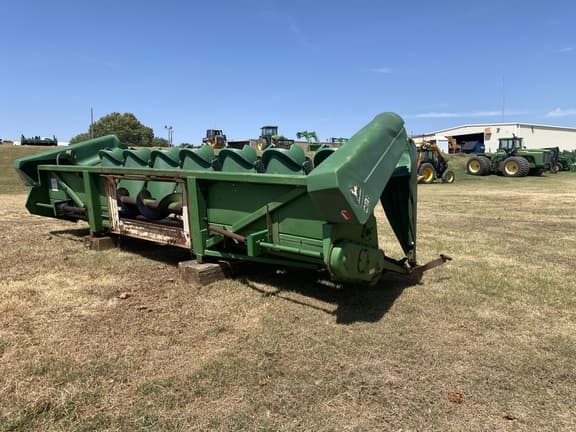 Image of John Deere 893 equipment image 4