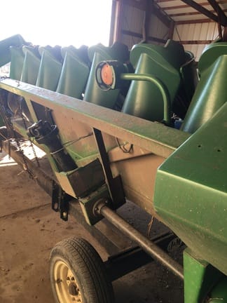 Main image John Deere 893
