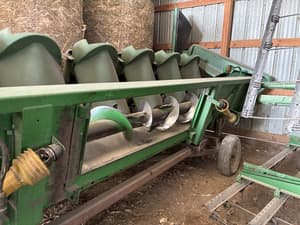 1997 John Deere 893 Image