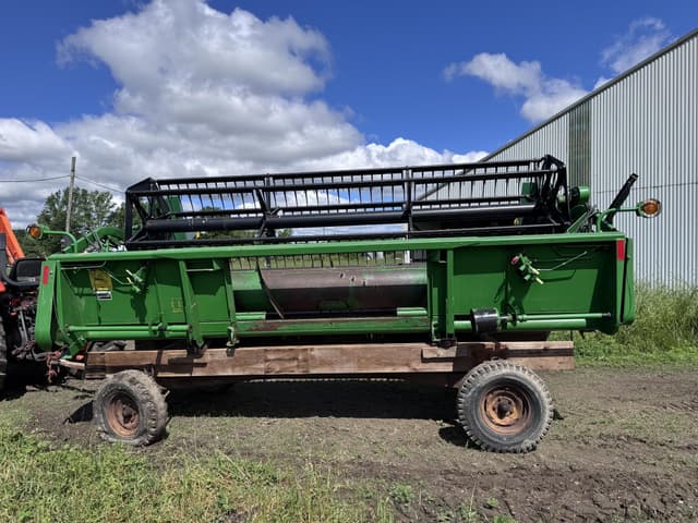 Image of John Deere 915F equipment image 1