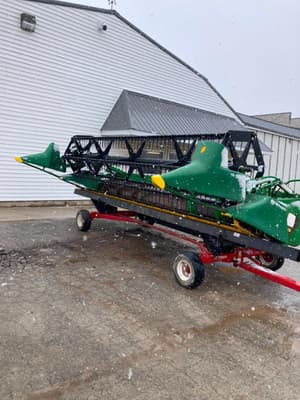 1997 John Deere 918 Image