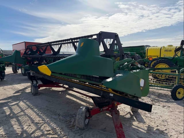 Image of John Deere 918 equipment image 2