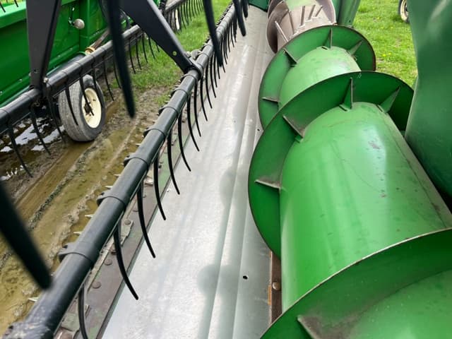 Image of John Deere 918 equipment image 3