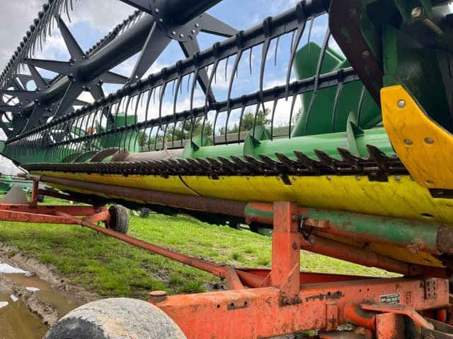 Image of John Deere 918 equipment image 1