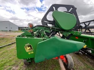 1997 John Deere 918 Image