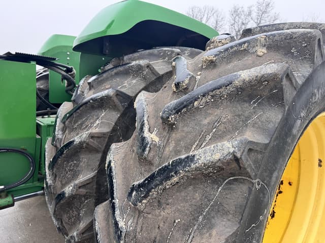 Image of John Deere 9200 equipment image 1