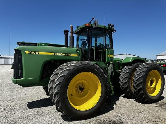 Image of John Deere 9200 Primary image