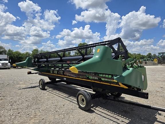 Image of John Deere 922 Primary image