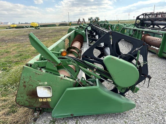 1997 John Deere 925 Equipment Image0
