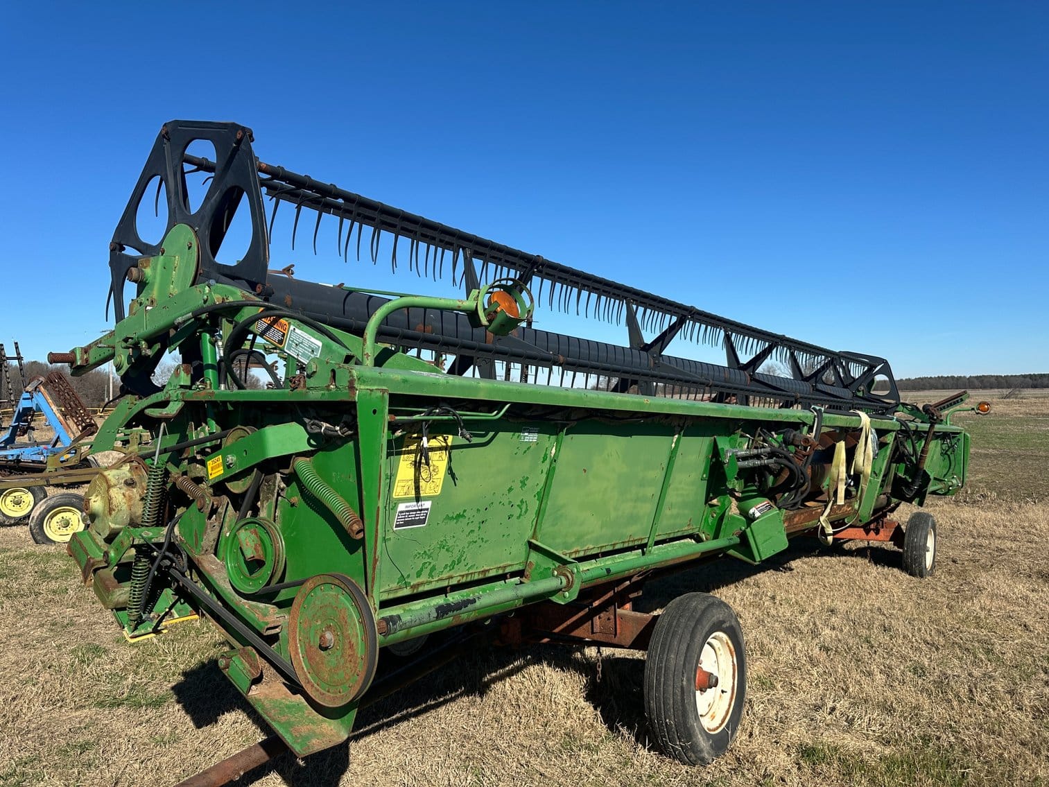 1997 John Deere 930 Equipment Image0