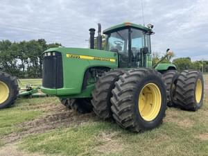 1997 John Deere 9300 Image
