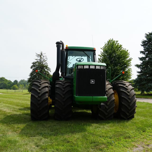 Image of John Deere 9400 equipment image 2