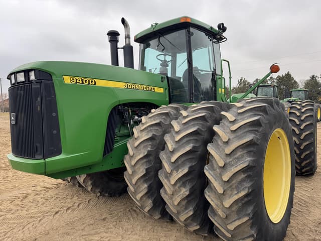 Image of John Deere 9400 equipment image 2