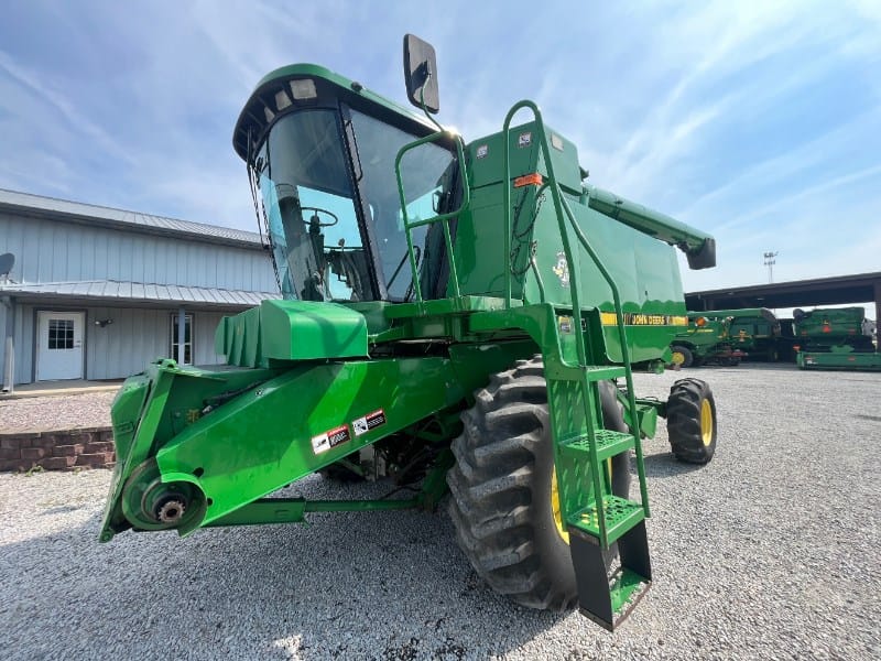 1997 John Deere 9400 Equipment Image0