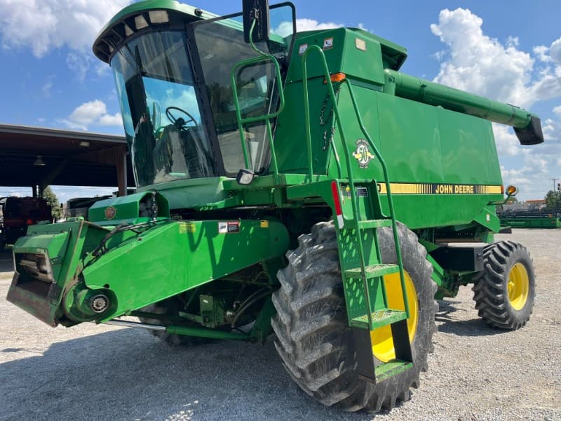 Image of John Deere 9400 Primary image