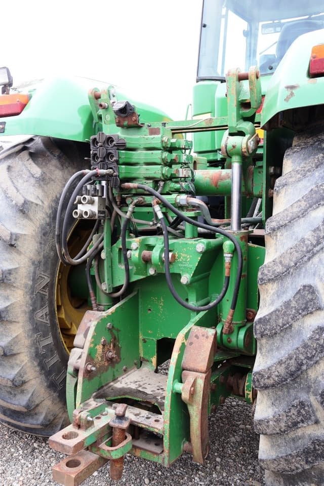 Image of John Deere 9400 equipment image 4