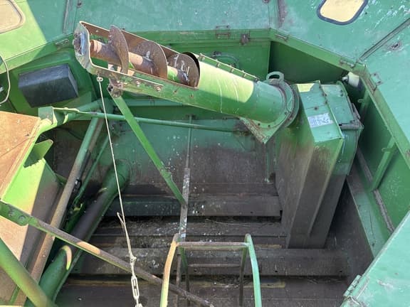 Image of John Deere 9500 equipment image 4