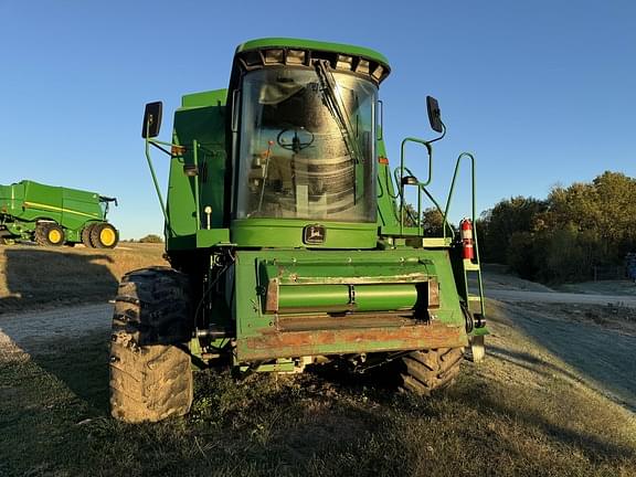 Image of John Deere 9500 equipment image 2