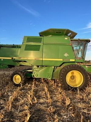 1997 John Deere 9500 Image