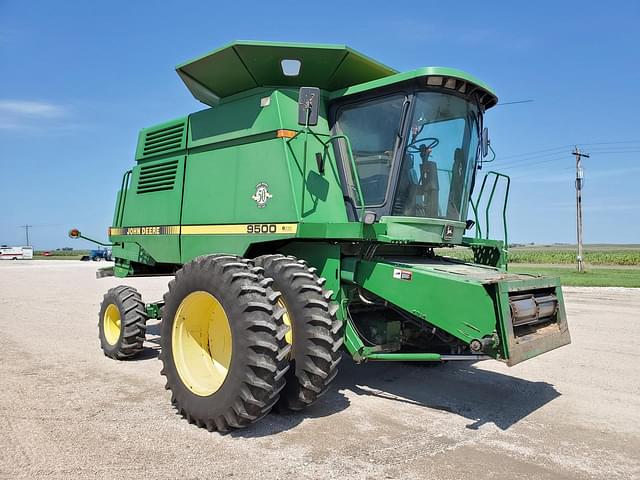 Image of John Deere 9500 equipment image 1