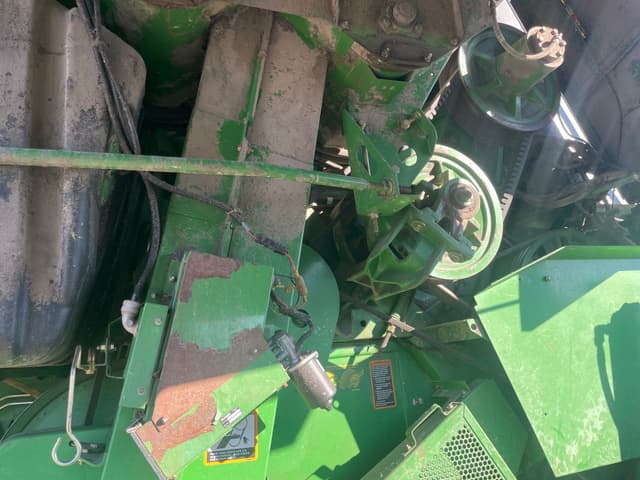 Image of John Deere SideHill 9500 equipment image 1