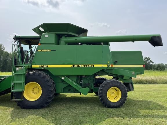 Image of John Deere 9510 equipment image 4