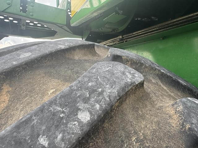 Image of John Deere 9510 equipment image 4