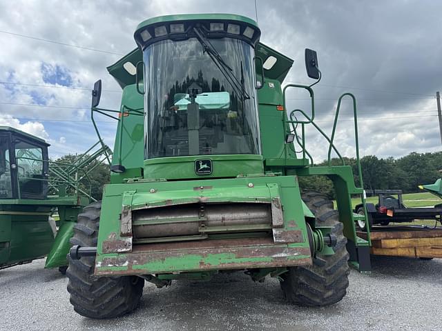Image of John Deere 9510 equipment image 1
