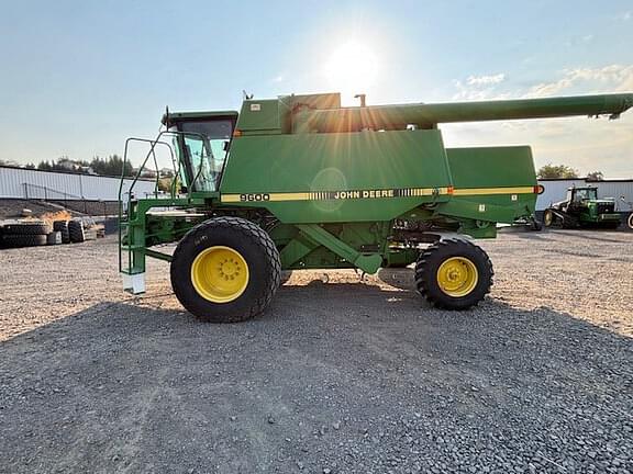 Image of John Deere 9600 equipment image 1