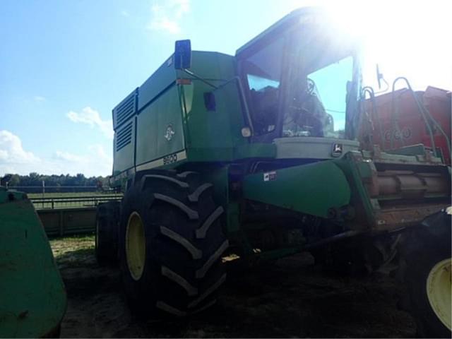 Image of John Deere 9600 equipment image 1