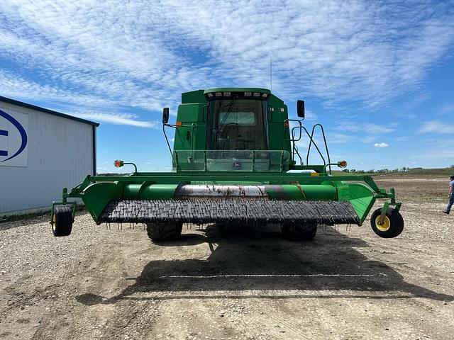 Image of John Deere 9600 equipment image 1