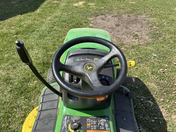 Image of John Deere LT155 equipment image 2