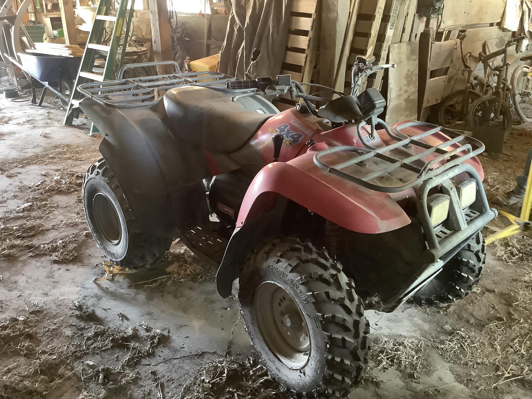 1997 Kawasaki KVF400 Equipment Image0