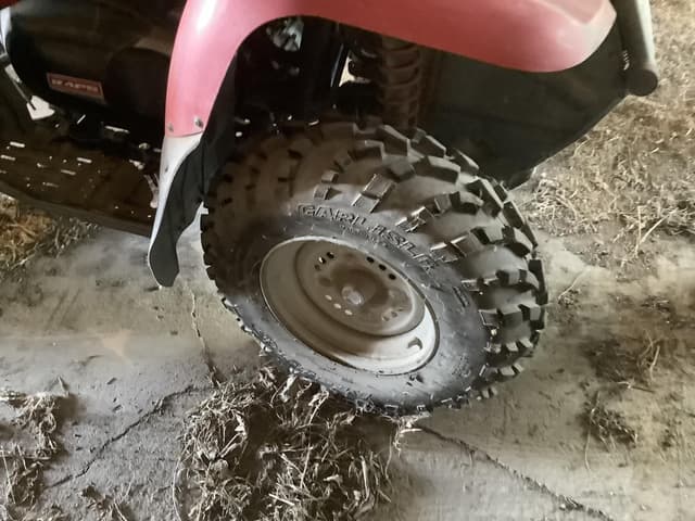 Image of Kawasaki KVF400 equipment image 1