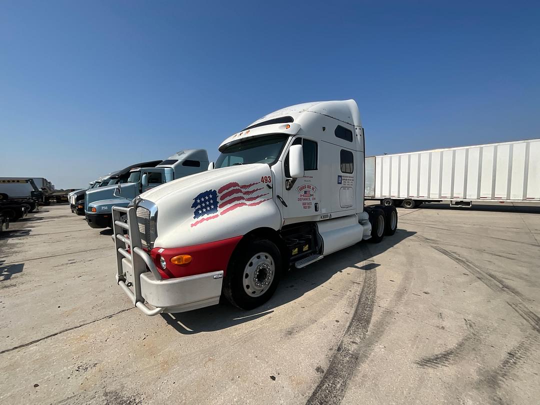 Image of Kenworth T2000 Primary image