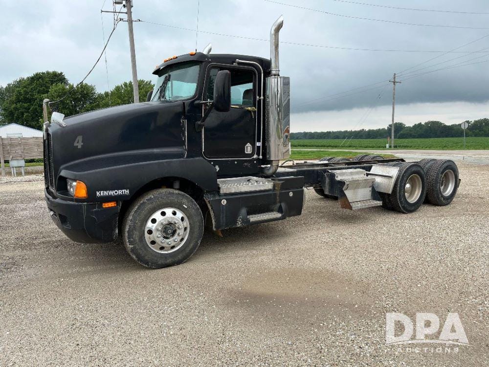 Main image Kenworth T600