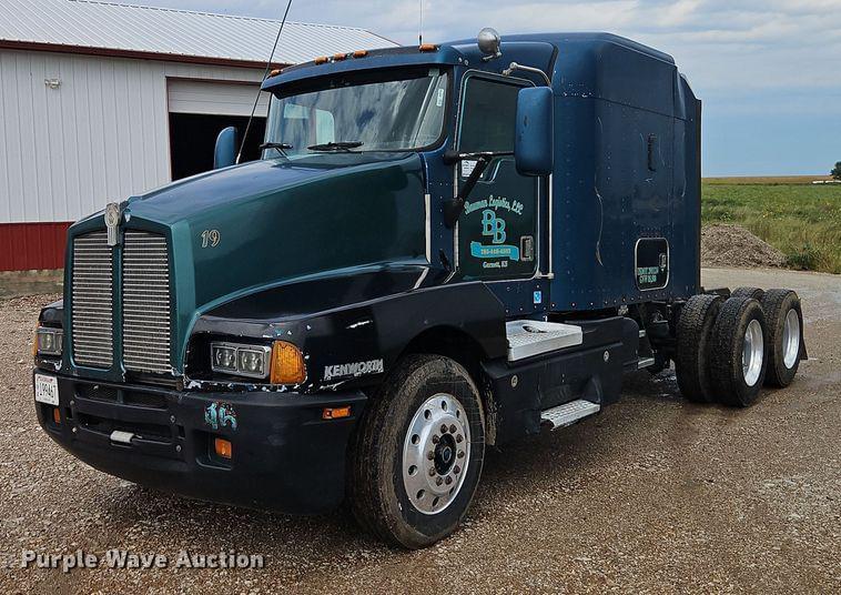 Image of Kenworth T600 Primary image