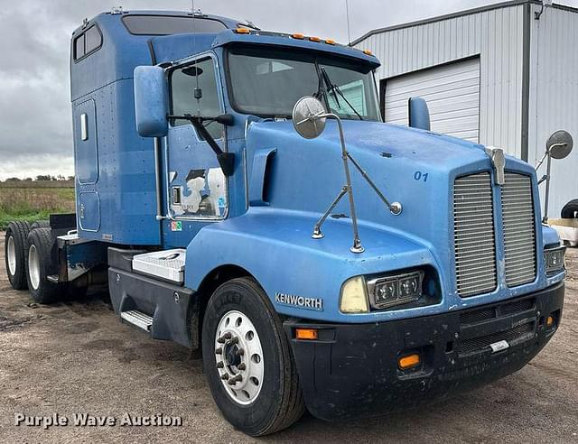 Image of Kenworth T600 equipment image 2