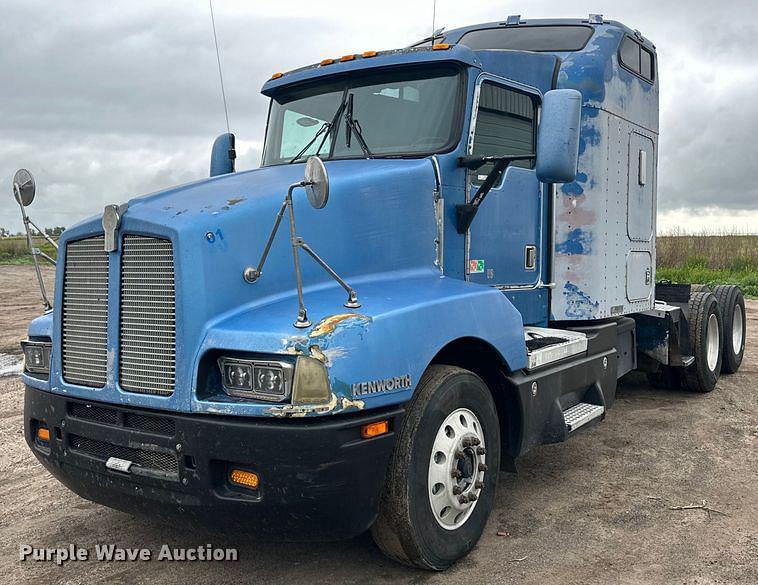Image of Kenworth T600 Primary image