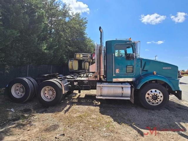 Image of Kenworth T800 equipment image 1
